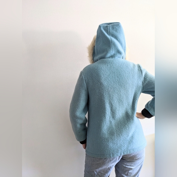 Arctic-Style Wool Parka - 80's Canadian Sportswear Winter Jacket - Fur Trim - Picture 6 of 10